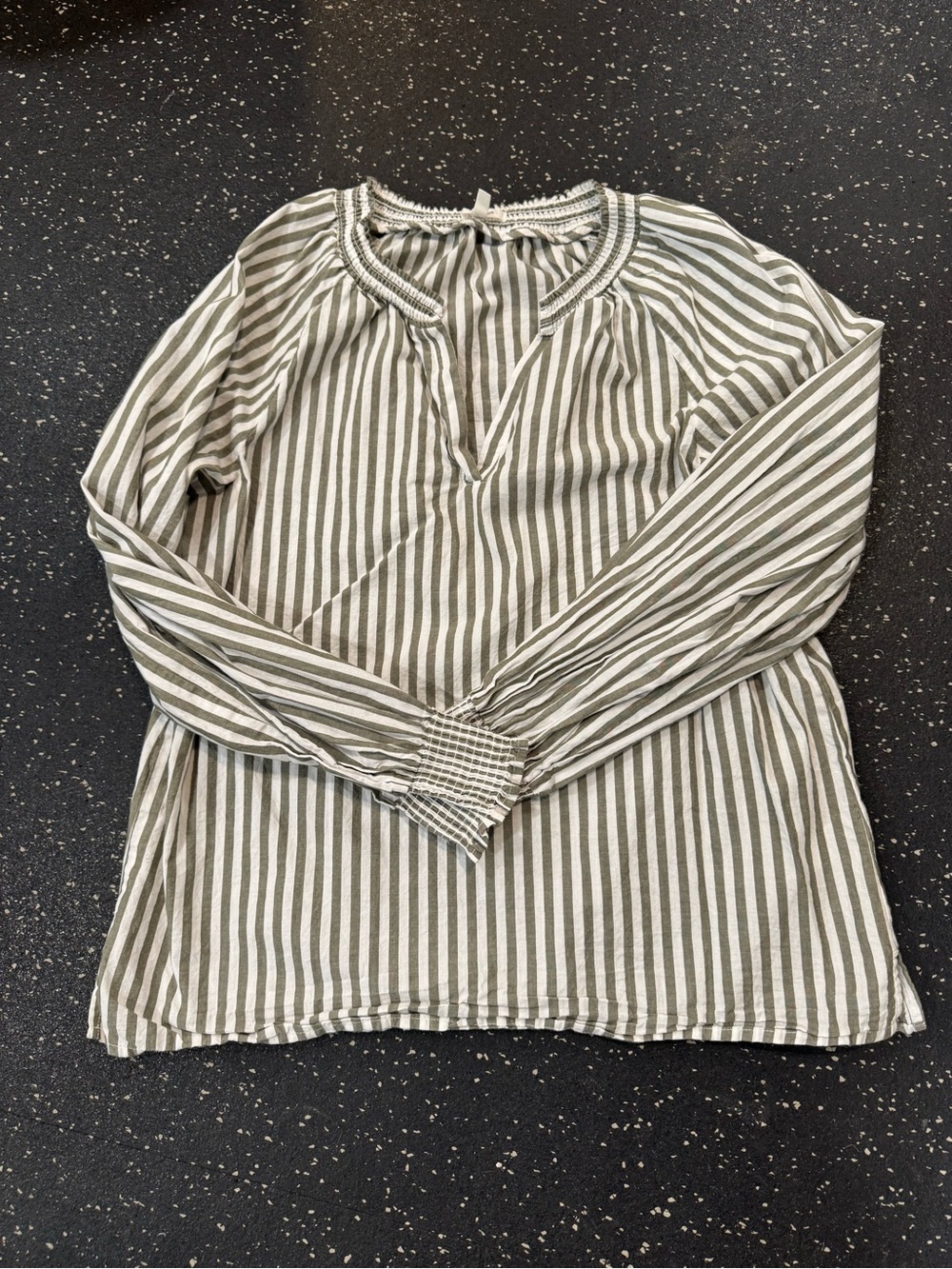 Maurices Grey & White Striped V-Notch Peasant Top